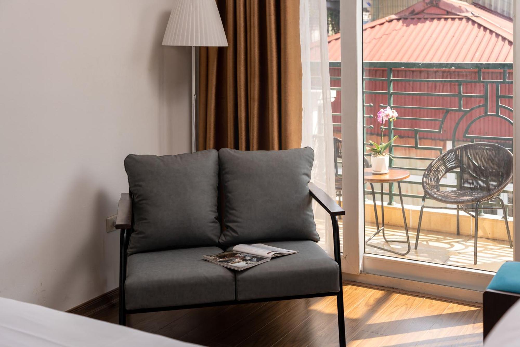 Astoria Hanoi Hotel & Travel Exterior photo