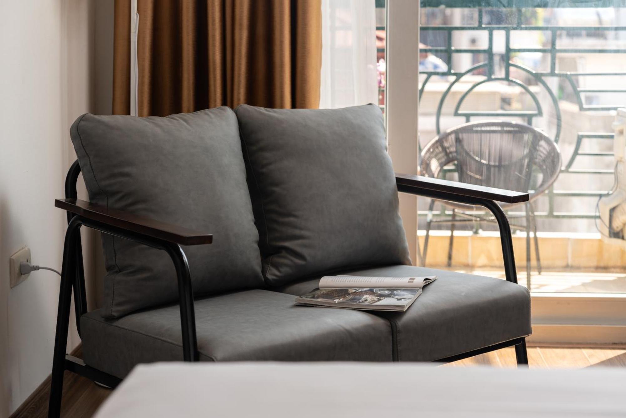 Astoria Hanoi Hotel & Travel Exterior photo